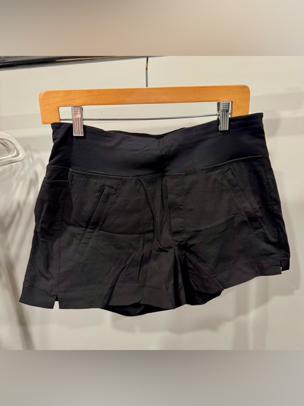 Athleta Trekkie North Short